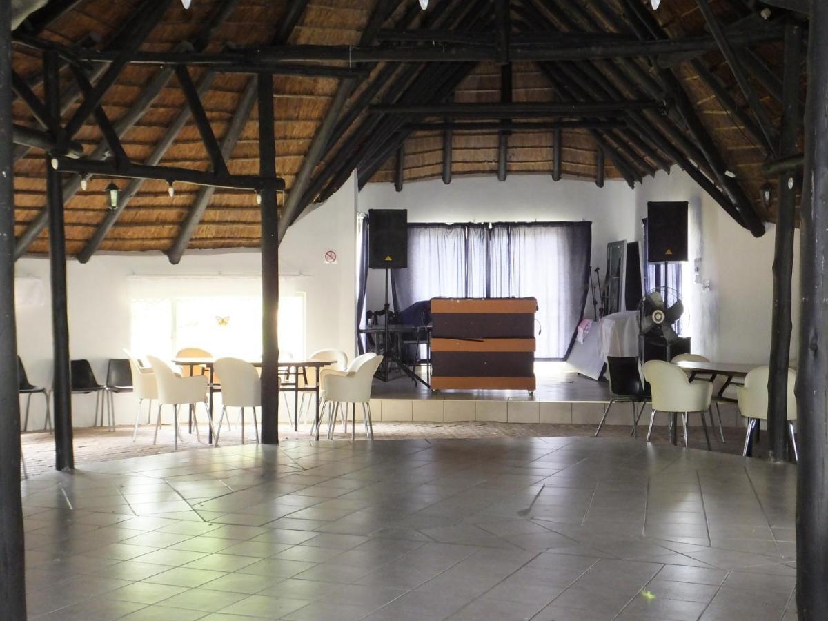 Suzie'S Loft - Nude - Suneden Family Naturist Resort Pretoria-Noord Εξωτερικό φωτογραφία